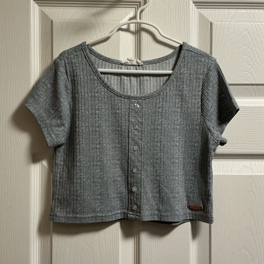 Gray Ribbed Button-Up Crop Top